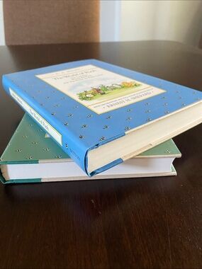 The World of Winnie the Pooh 2 Book Boxed Set